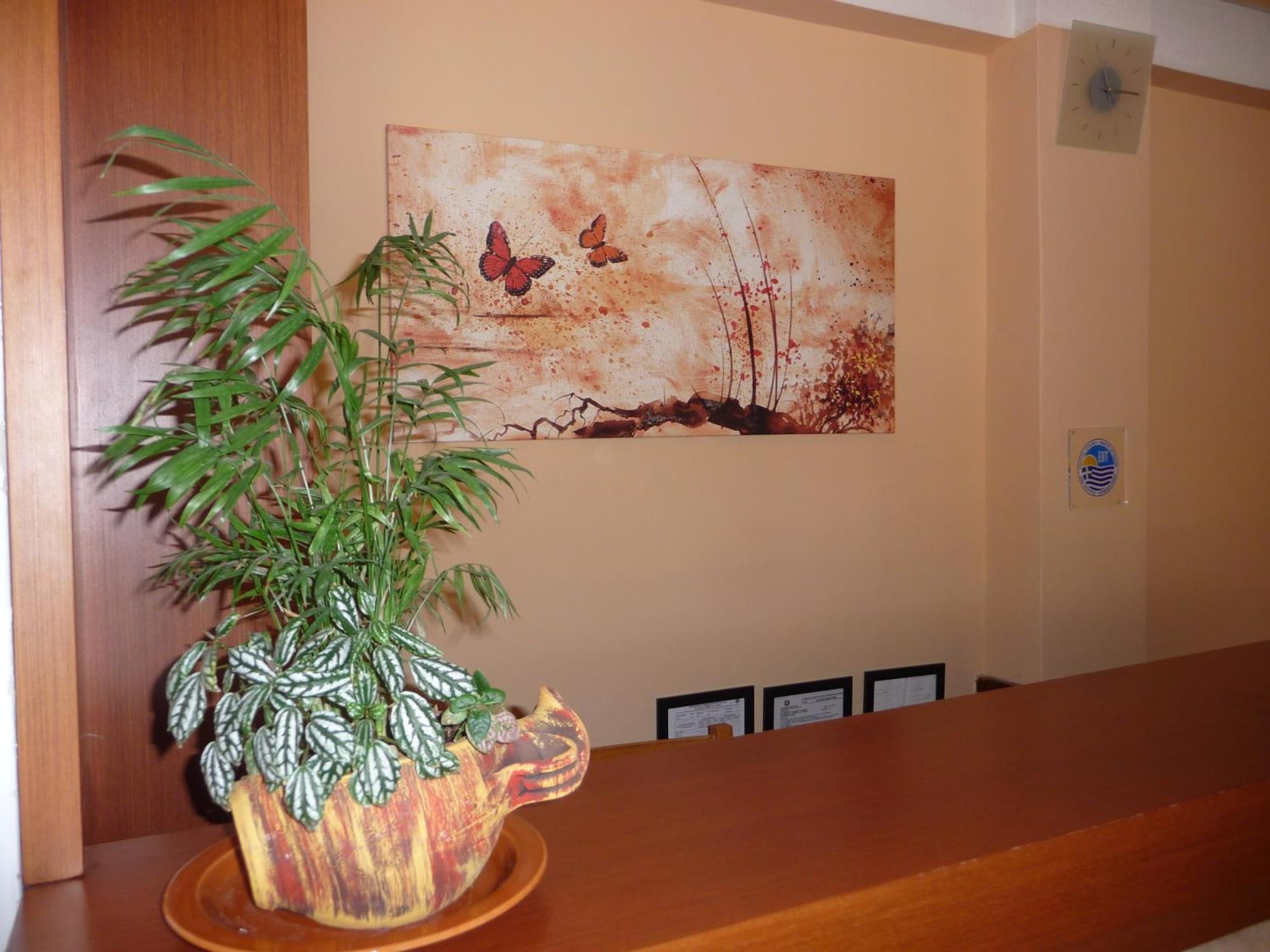 Hotel Afea Agia Marina  Buitenkant foto