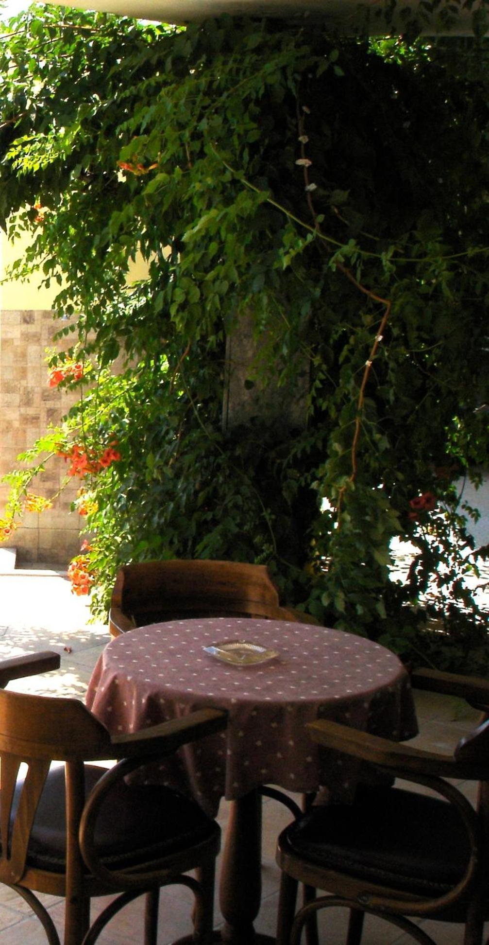 Hotel Afea Agia Marina  Buitenkant foto