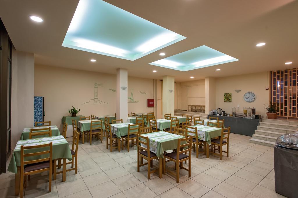 Hotel Afea Agia Marina  Buitenkant foto